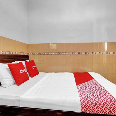 OYO 90695 Srikandi Nologaten Hotel Yogyakarta Bagian luar foto